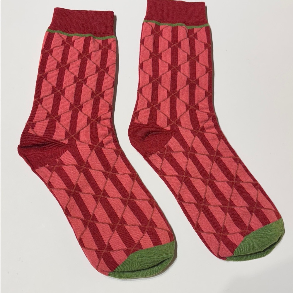 Gifts for Anyone 🎁 Modern Heritage Geo Crew Socks